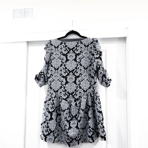 Betsy Johnson Size XL Black Floral Corset Puffed Sleeve Mini Dress NWT - Picture 9 of 9
